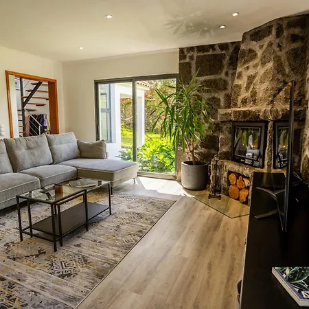 Countryside House With A Pool And Fireplace *