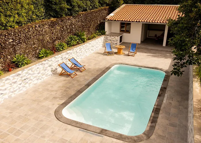 וילה Countryside House With A Pool And Fireplace